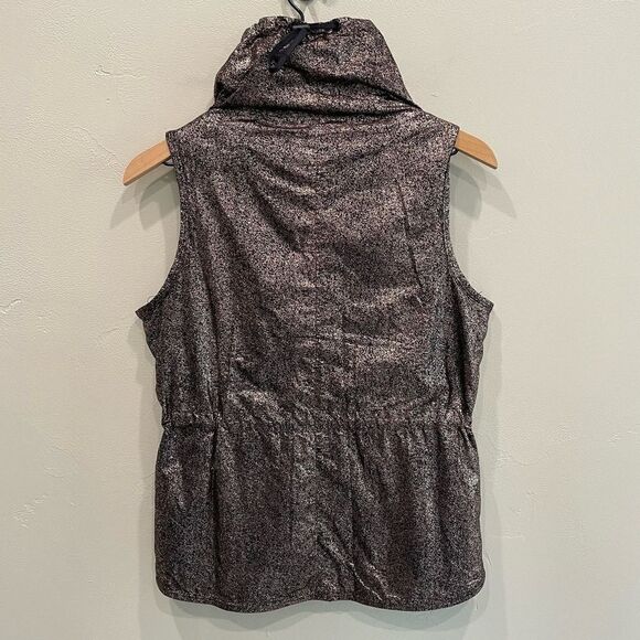 NWT Fabletics Liora Vest - Size: XS - Picture 3 of 9